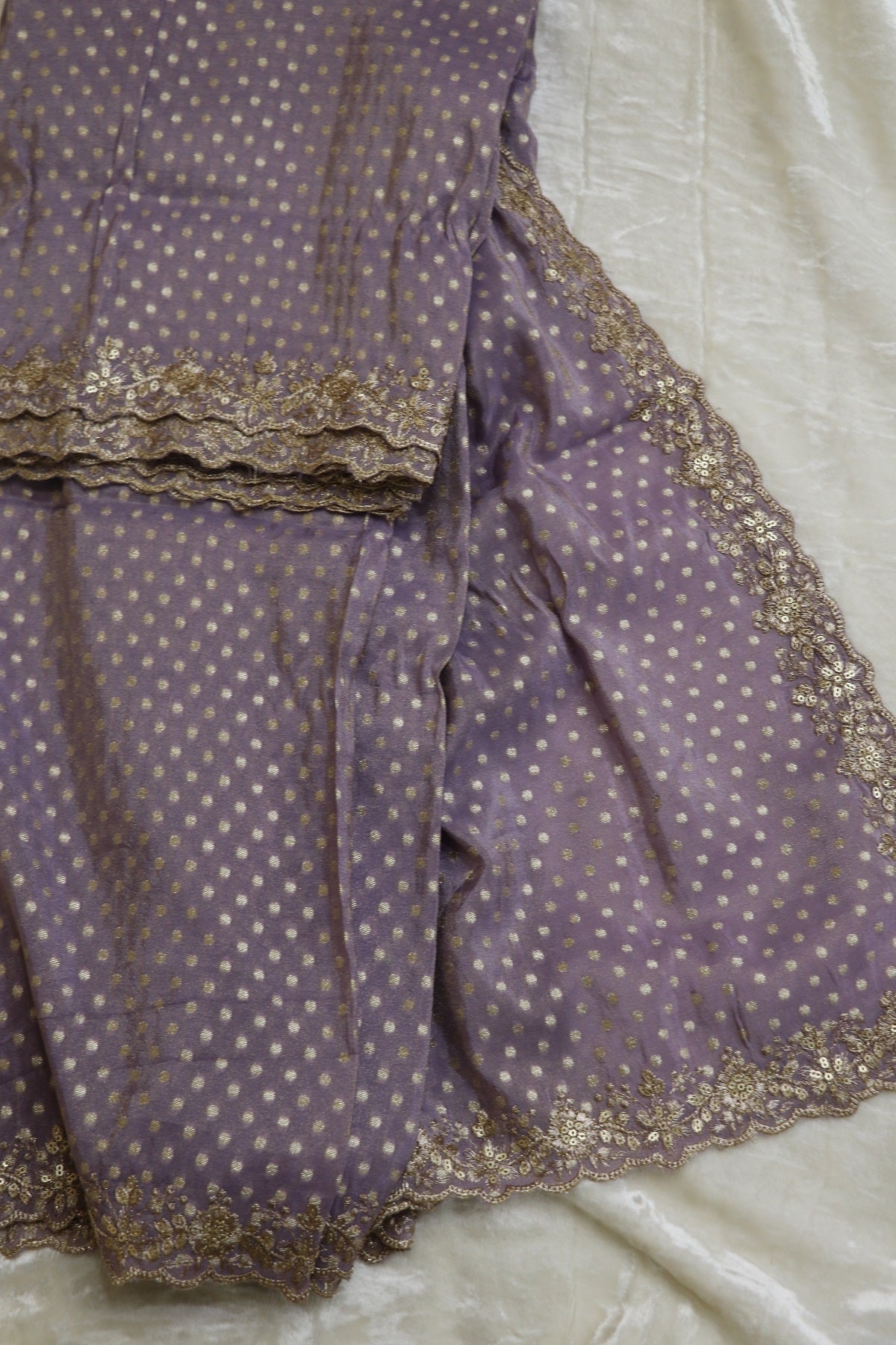 Polka Dota Woven Uppada Tissue Dupatta With Scallop Boder