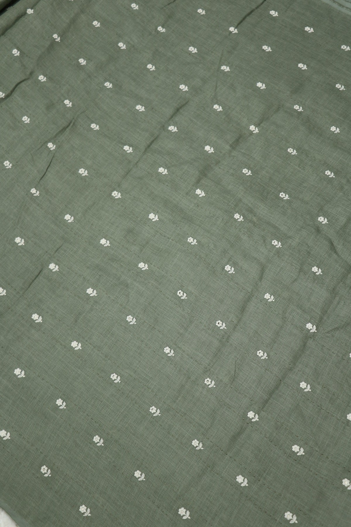 Small Intricate Flowers With  Kantha Work Lenin Embroidered Fabric