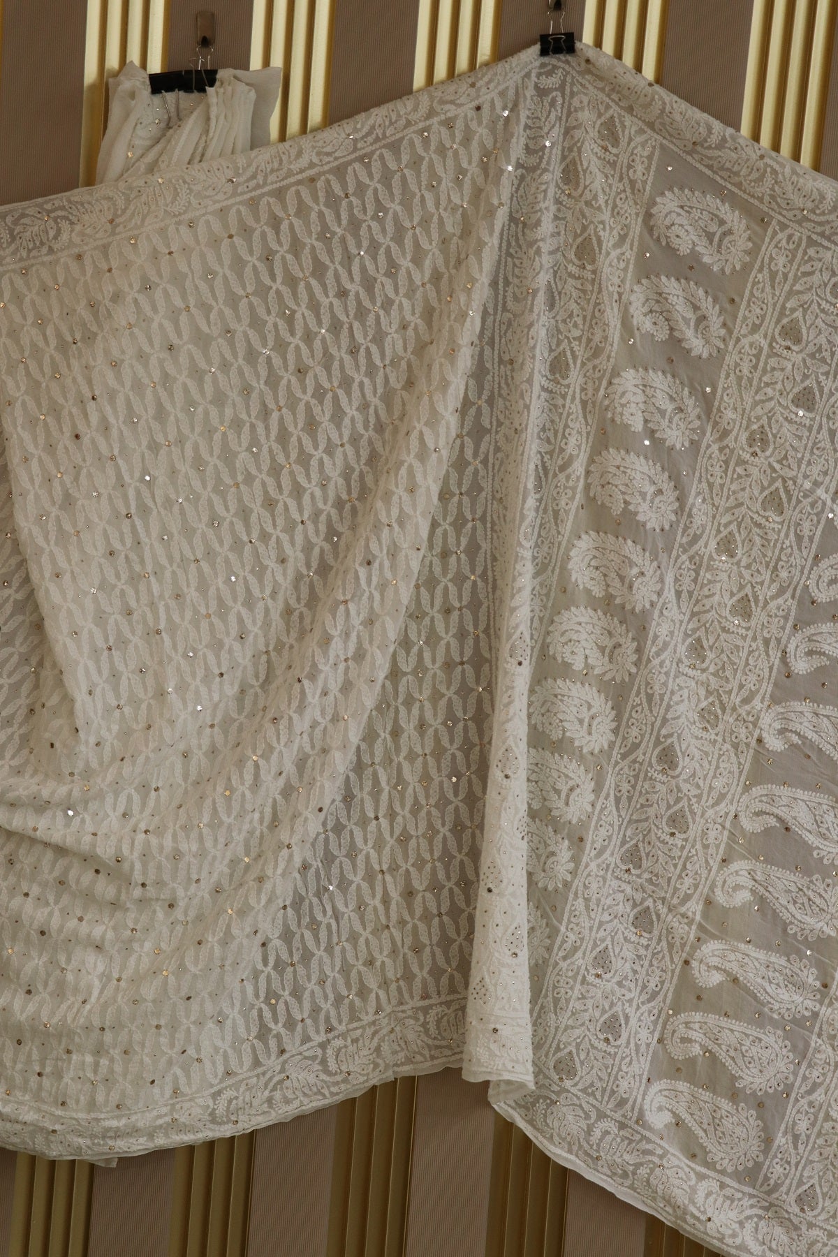 Pure Georgette Chikankari Bakhiya Geometric Pattern With Mukaish Work Dyeable Saree