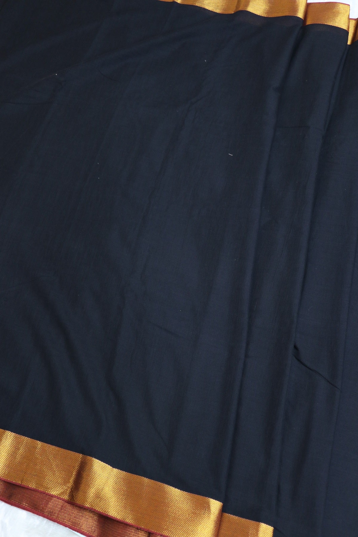 Naryanpet Cottons With Traditional Kaddi Border