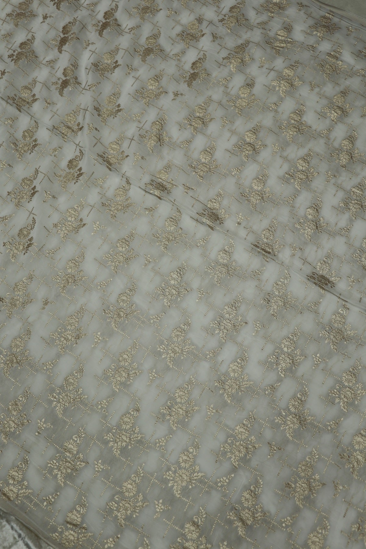 Natural Crepe Floral Bunches Woven White Dyeable Fabric