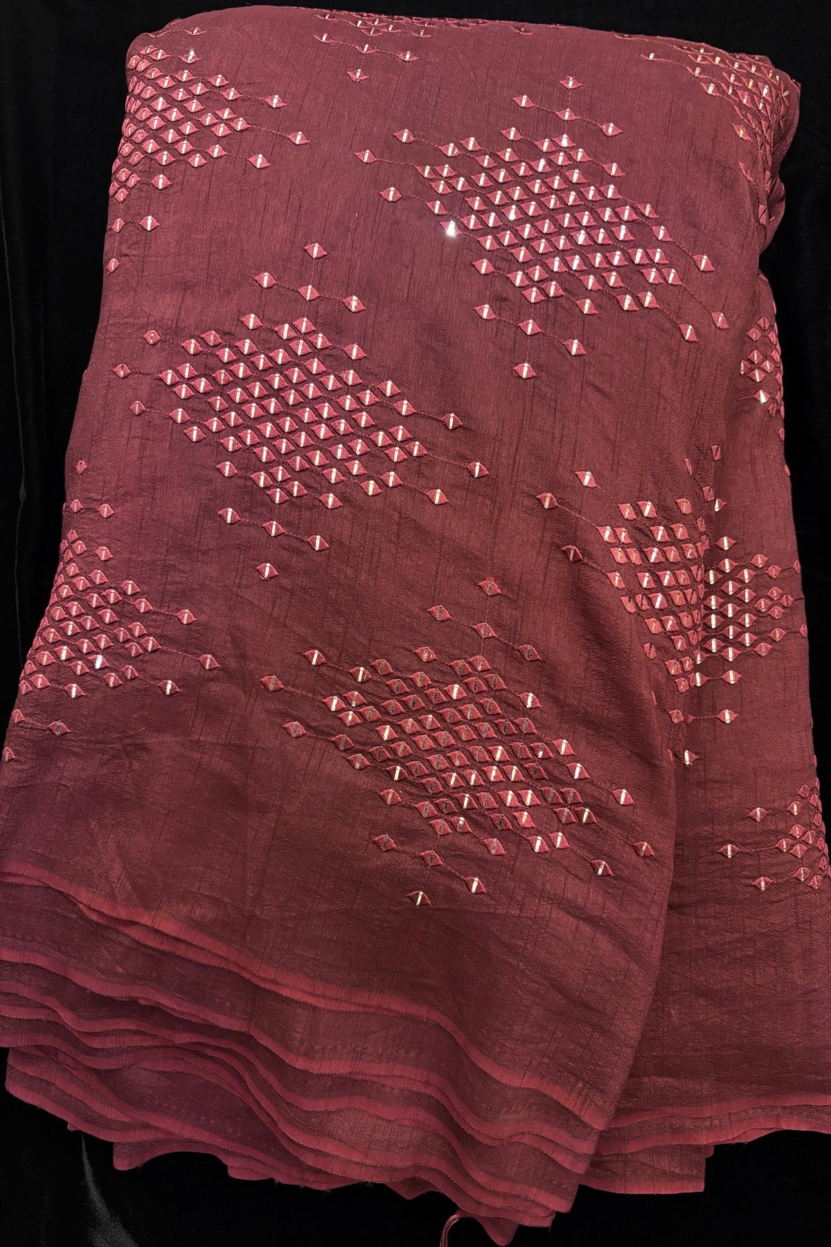 Logenze Shaped Mirror Embroidered Pure Banglore Silk Fabric