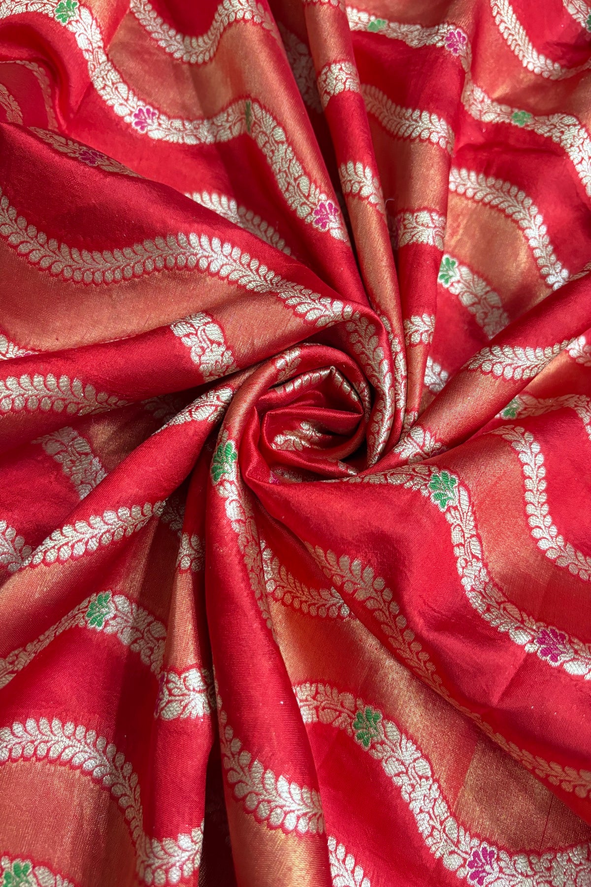 Katan & Tissue Wave Patterned Meenakari Woven Pure Banaras Silk Fabric