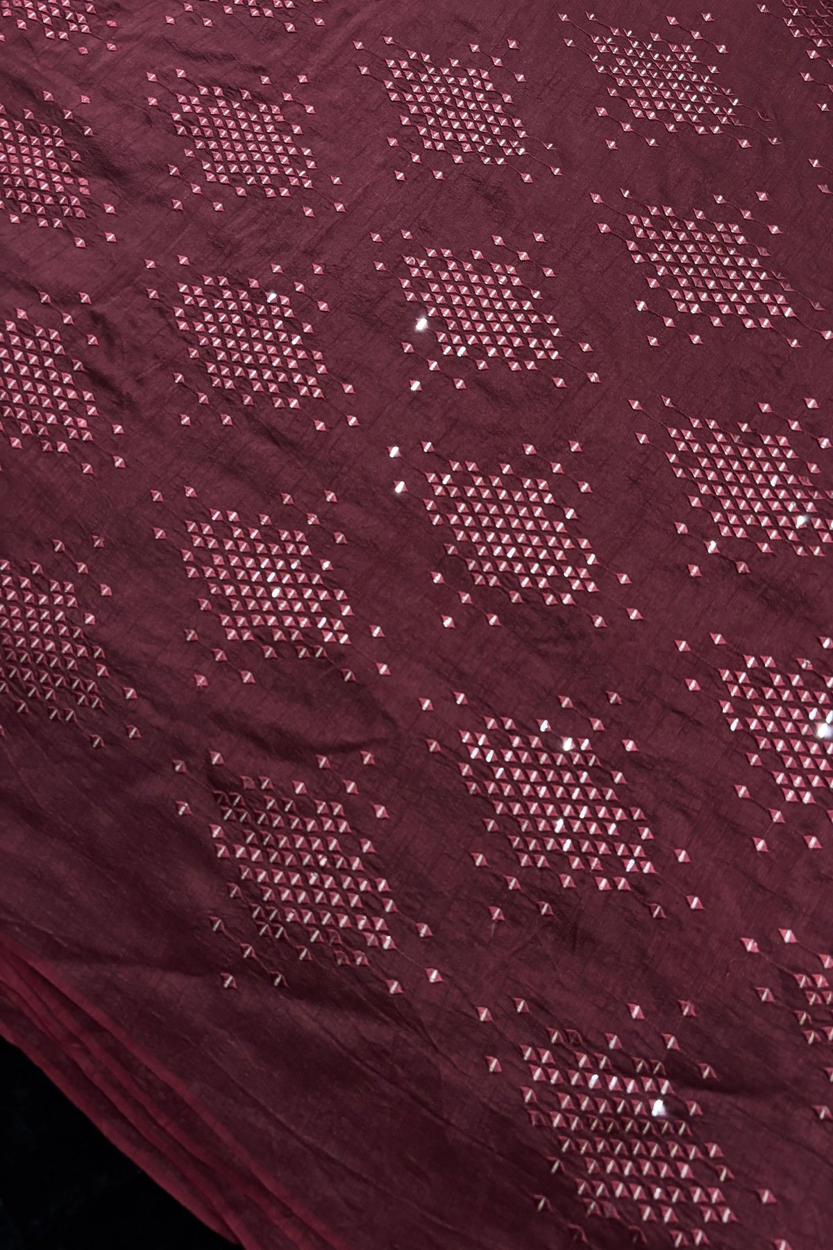 Logenze Shaped Mirror Embroidered Pure Banglore Silk Fabric