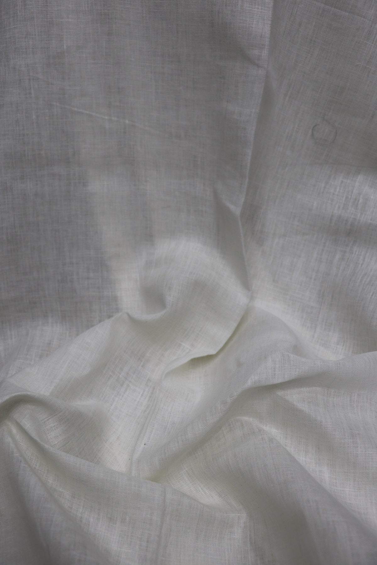 Pure Lenin White Dyeable Fabric